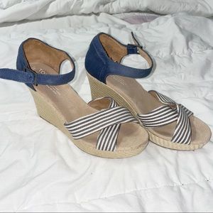 Toms Women’s Blue Wedges Summer Casual 8.5